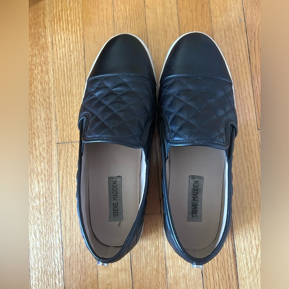 Steve madden slip on sneakers - Picture 4 of 8
